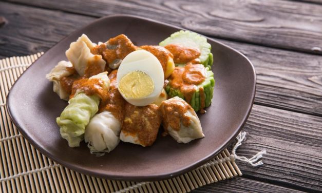 Siomay: Kuliner Kaki Lima Dengan Cita Rasa Menggoda Selera