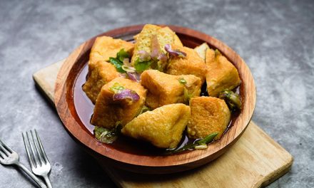 Tahu Gejrot: Camilan Khas Cirebon Yang Bikin Ketagihan