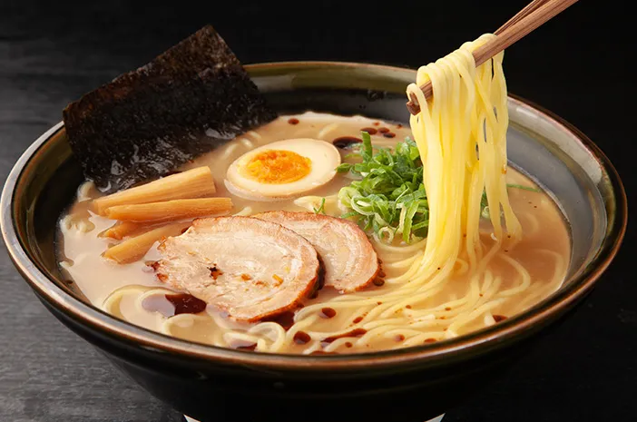 Ramen Jepang: Dari Tradisional Hingga Kreatif Sedang Tren!