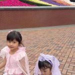 Potret Hangat Winona Willy Ajak Anak-Anak Main Ke Disneyland