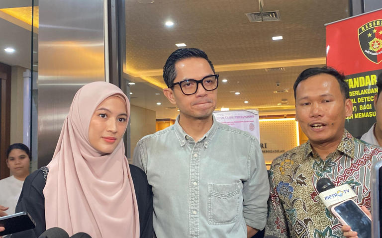 Kisah Pilu Ini Bikin Dude Harlino Ambil Keputusan Besar!
