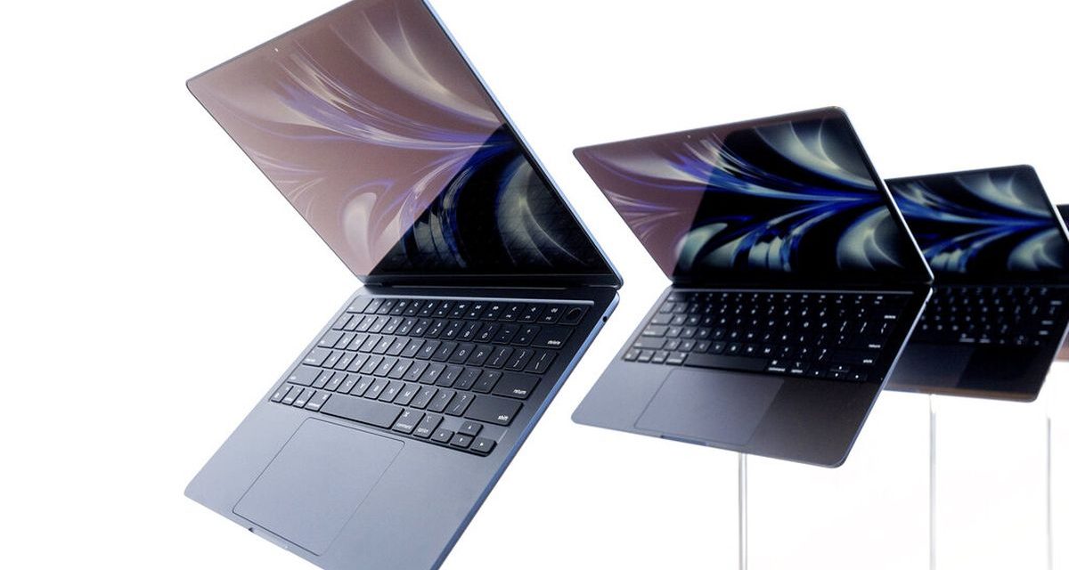 Tipis Tapi Bertenaga! Apple MacBook Air M2 Jadi Laptop Premium