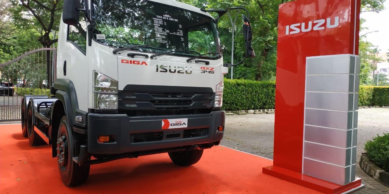 Isuzu Giga Makin Tangguh! Truk Heavy Duty & Performa Bertenaga