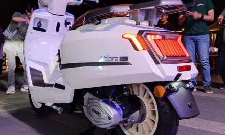 W Moto Velora 150 2026 Tampil Mewah, Desain Klasik Ala Vespa!