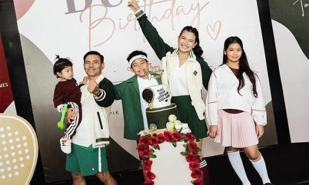 Auto Meriah! Ultah Ke-43 Duma Riris Seru Di Tempat Padel