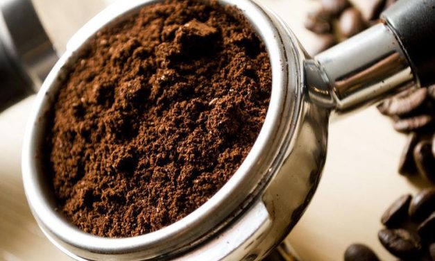 Stop Buang Ampas Kopi Ke Wastafel, Saluran Air Bisa Bermasalah