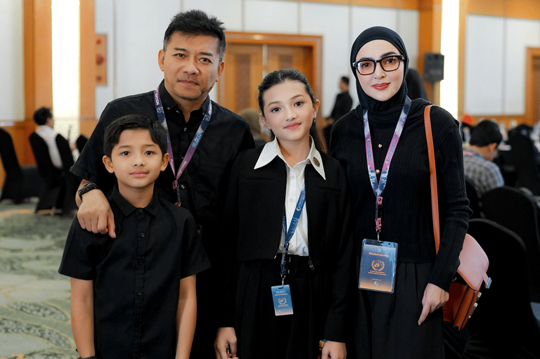 Bikin Bangga! Arsy Tampil Percaya Diri Di Forum Internasional