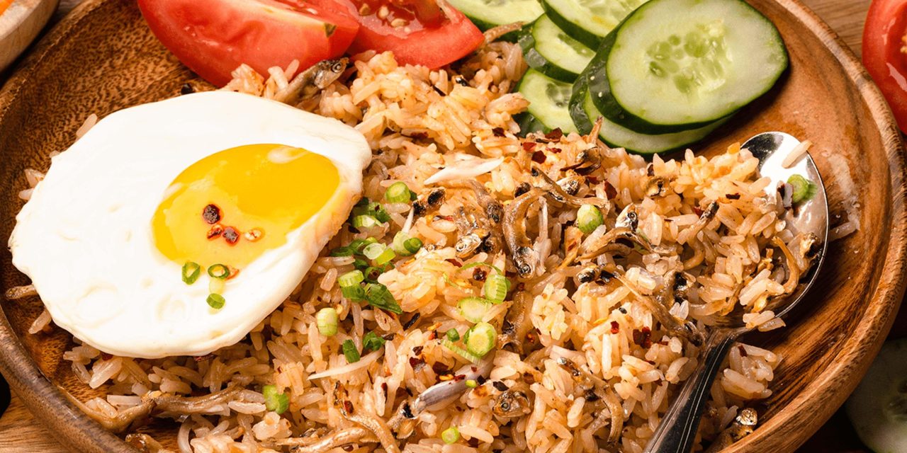 Kuliner Nusantara! Nasi Goreng Kampung Sederhana Kaya Rasa