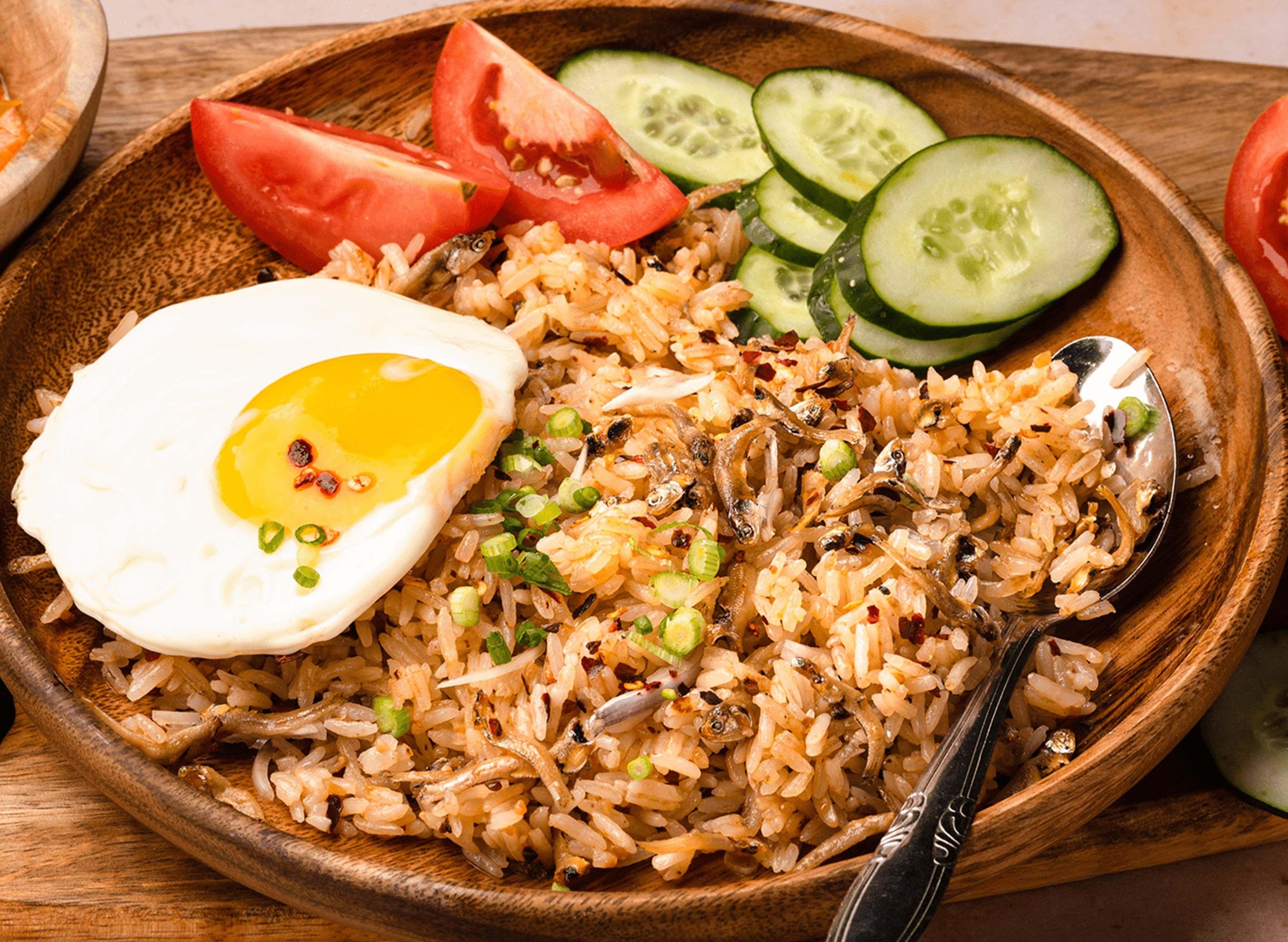 Kuliner Nusantara! Nasi Goreng Kampung Sederhana Kaya Rasa